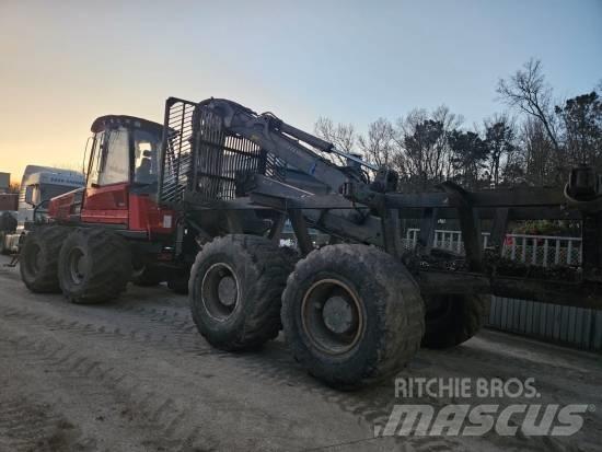 Komatsu 895 Autocargadoras