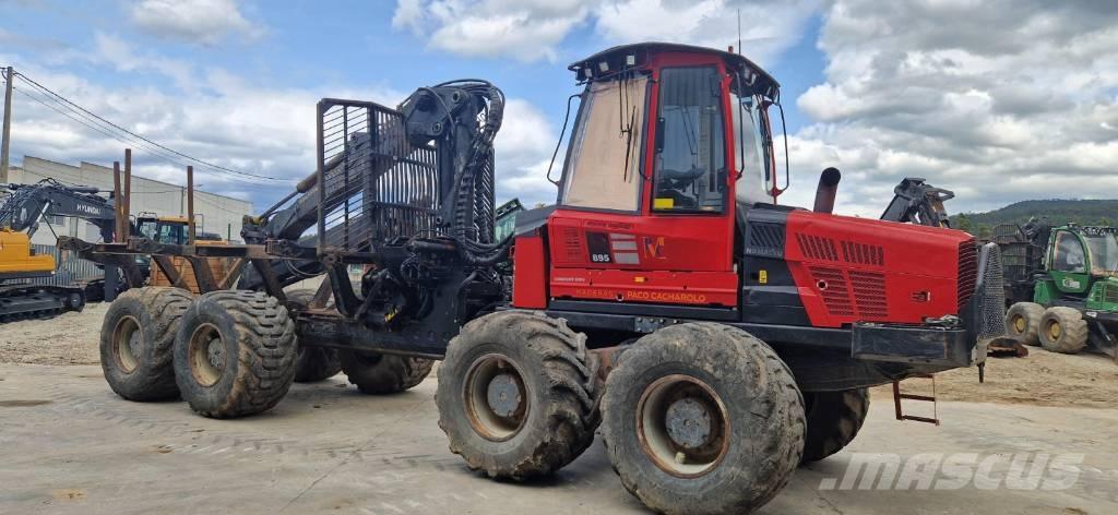 Komatsu 895 Autocargadoras