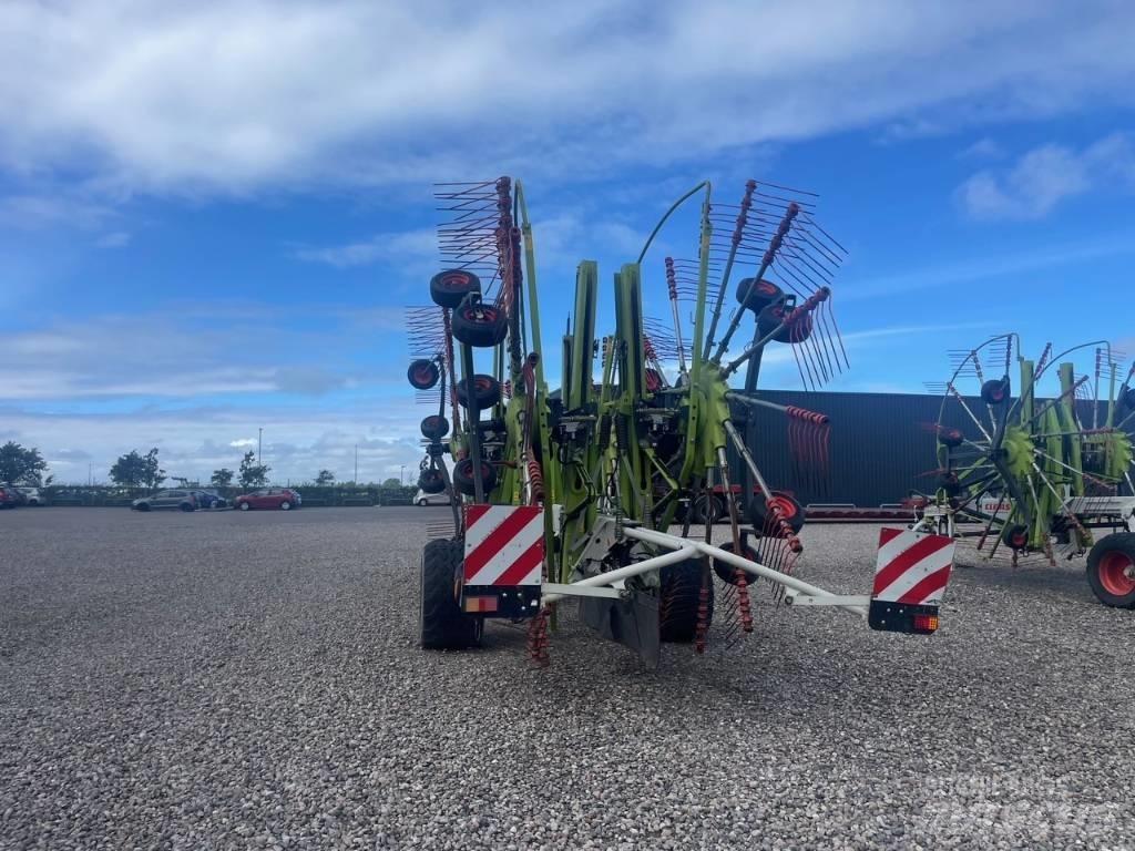 CLAAS Liner 4000 HHV Rastrillos y henificadores