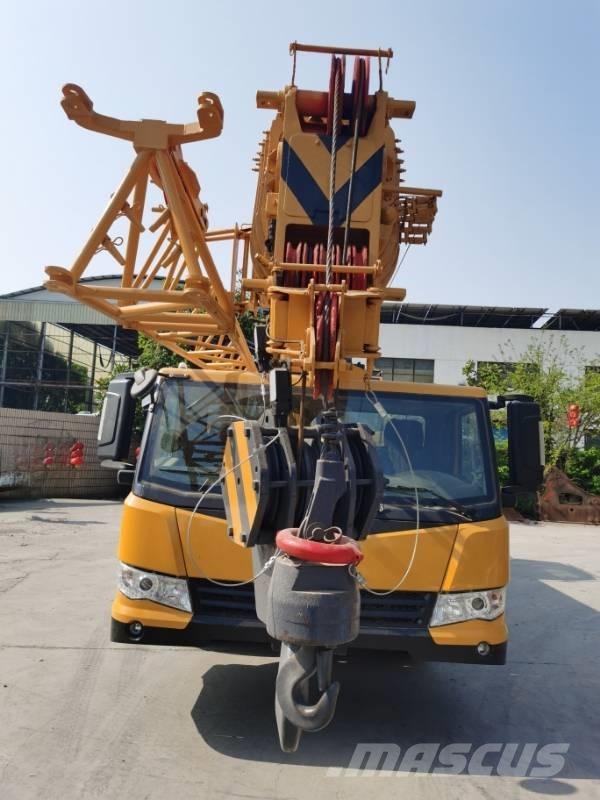 XCMG XT25L5-1 Cabrestantes, montacargas y elevadores de materiales