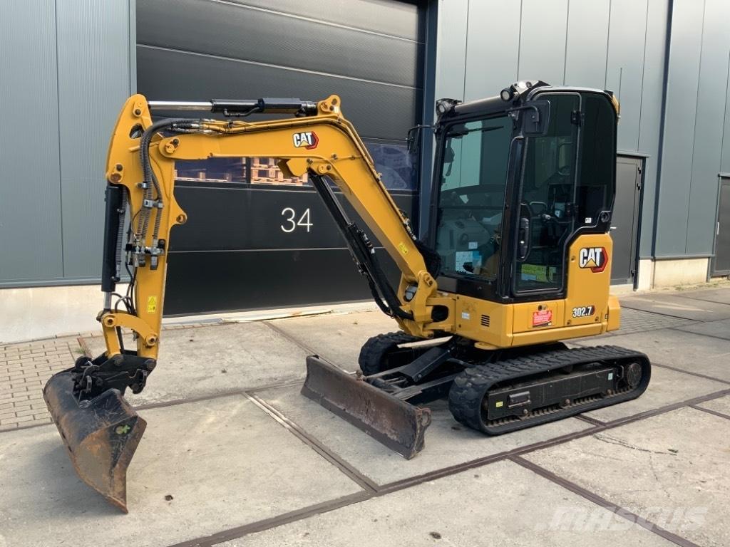 CAT 302.7 CR Mini excavadoras < 7t