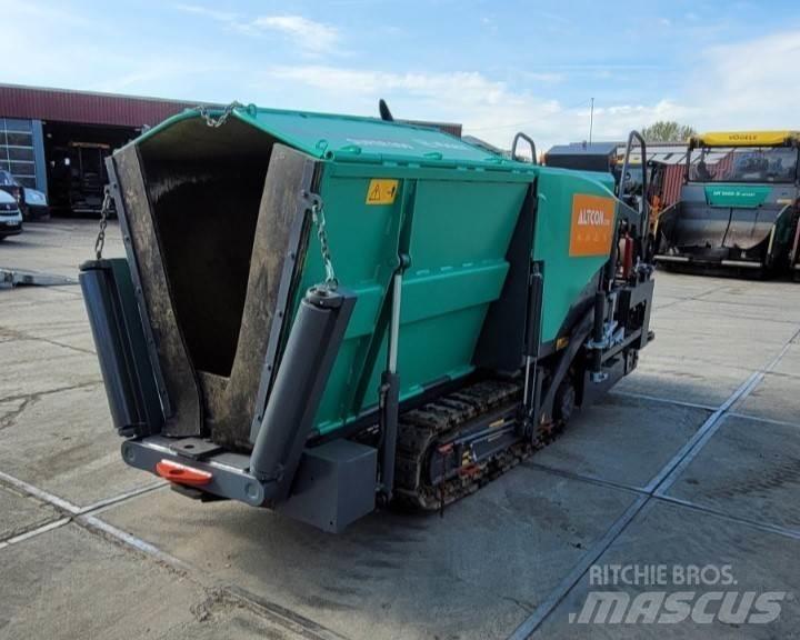 Vögele SUPER 800 Asfaltadoras