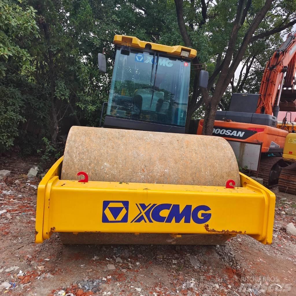 XCMG XS 223 J Rodillos de un solo tambor