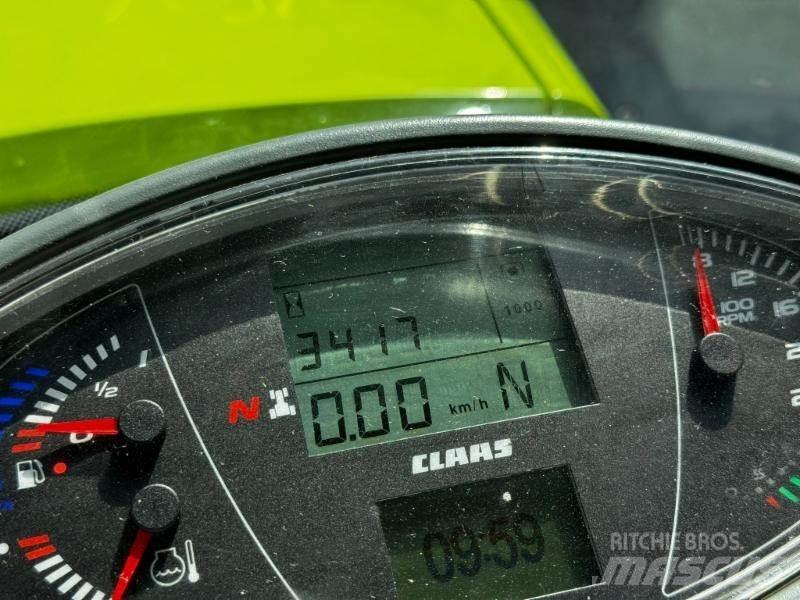 CLAAS AXION 830 Tractores