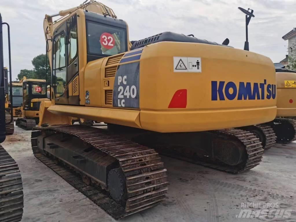 Komatsu PC 240-8 Excavadoras de cadenas