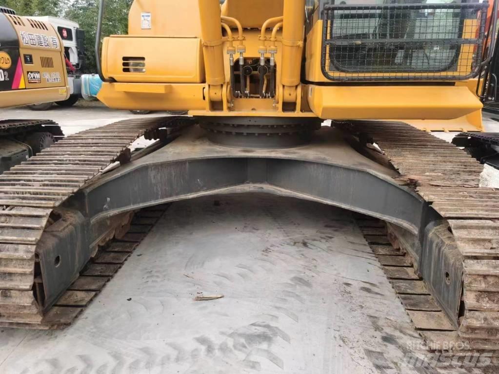 Komatsu PC 240-8 Excavadoras de cadenas