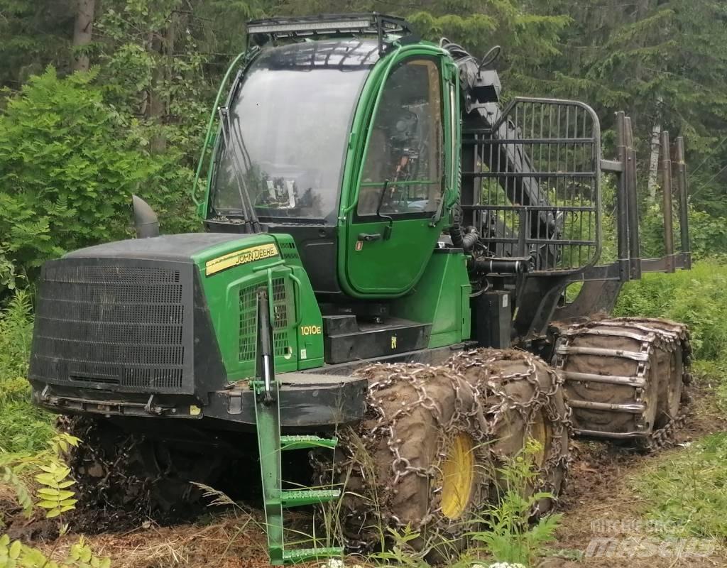 John Deere 1010 E Autocargadoras