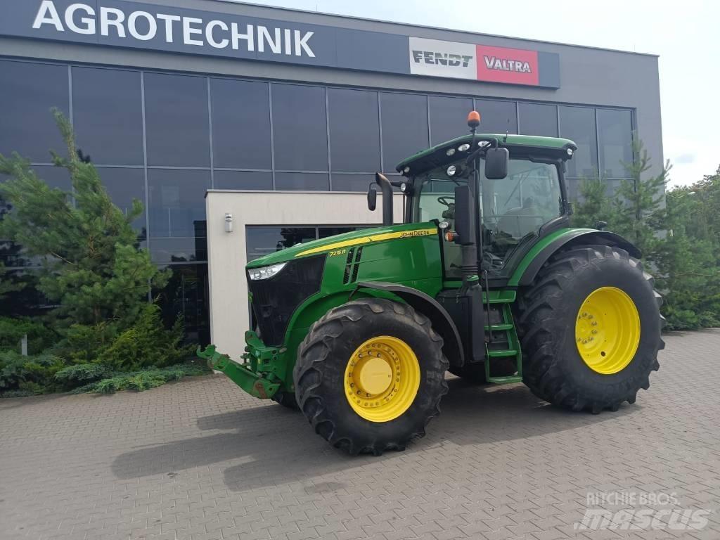 John Deere 7215 R Tractores