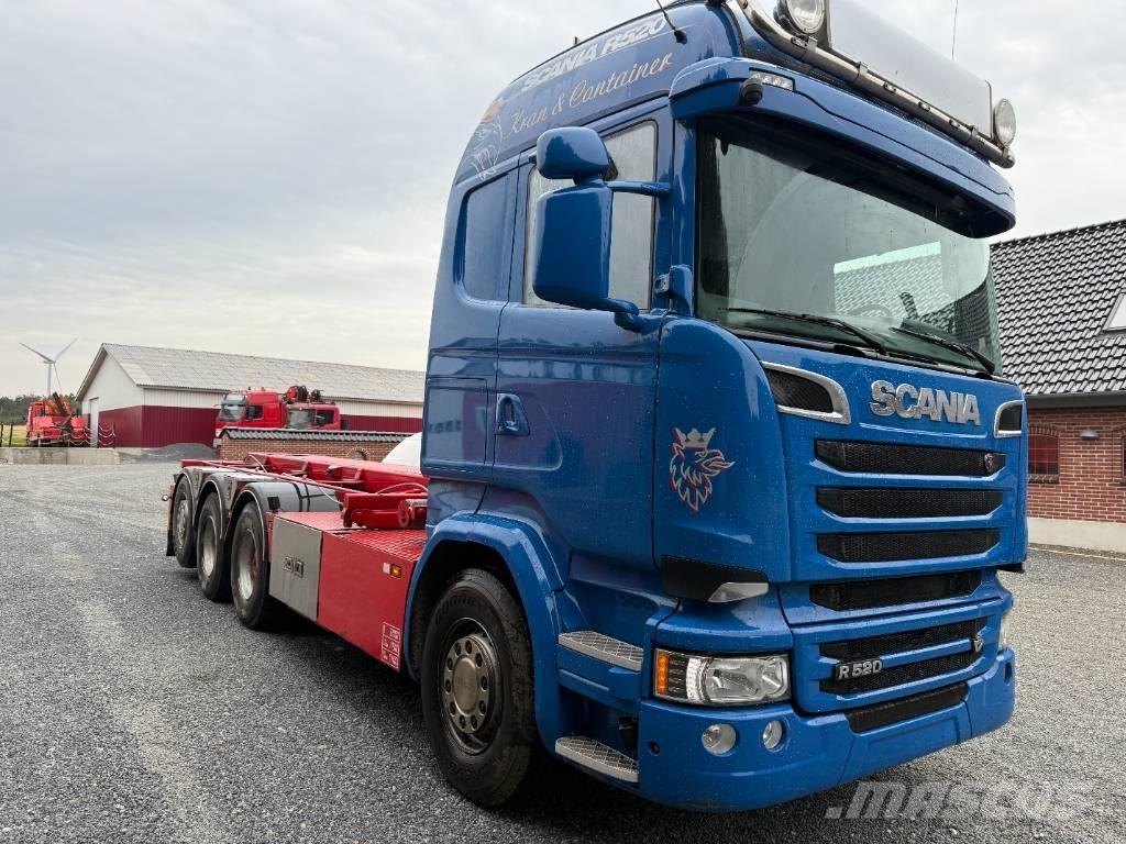 Scania R520 8x4 Camiones con gancho