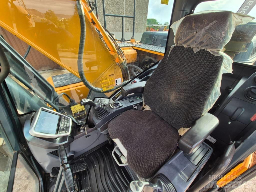 Hyundai HX 220 L Excavadoras de cadenas
