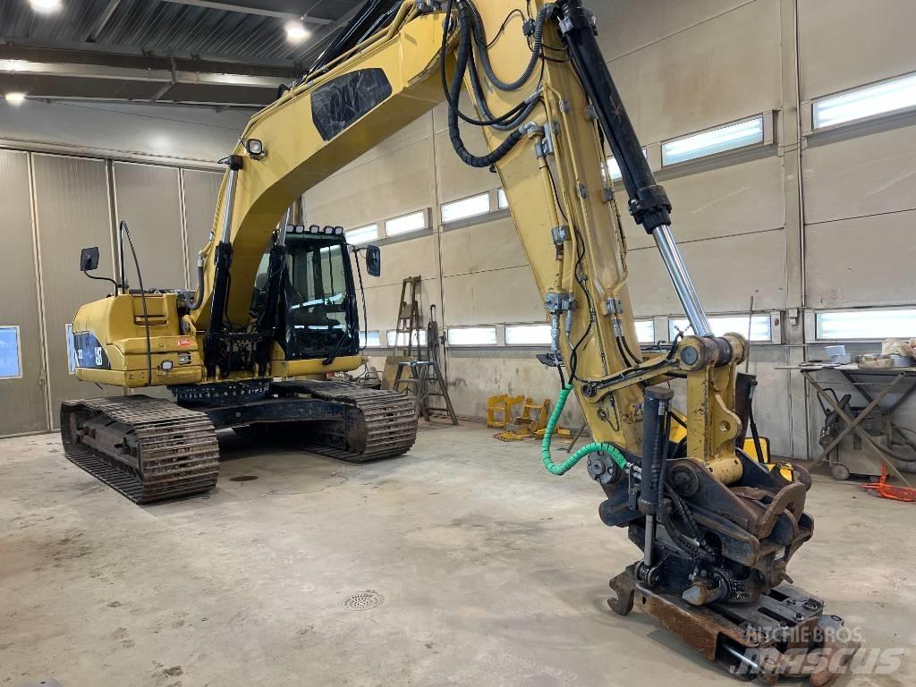 CAT 323 D L Excavadoras de cadenas