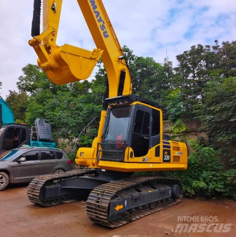 Komatsu PC 220-7 Excavadoras de cadenas