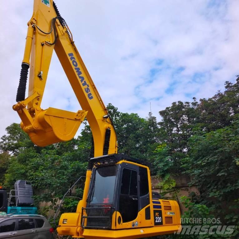 Komatsu PC 220-7 Excavadoras de cadenas