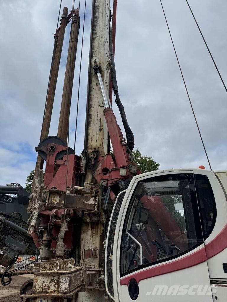 Casagrande B175 Perforadoras