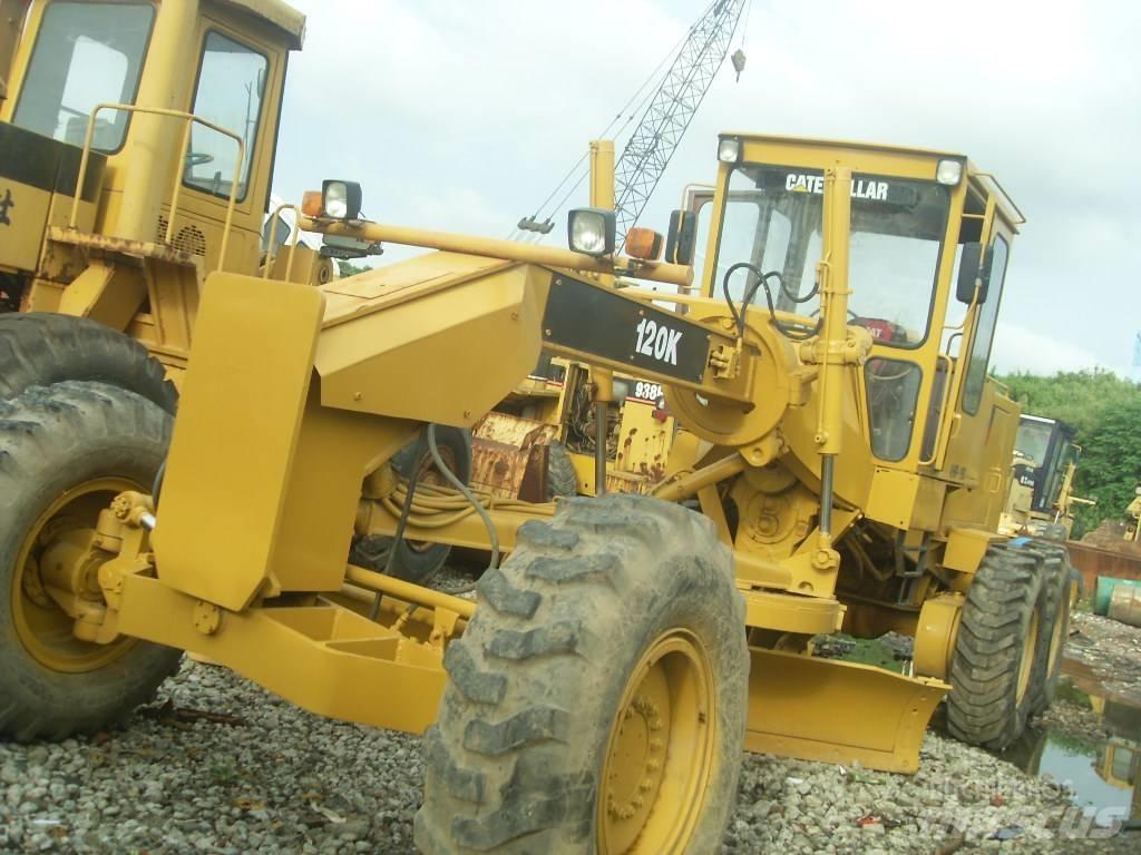 CAT 120 K Motoniveladoras