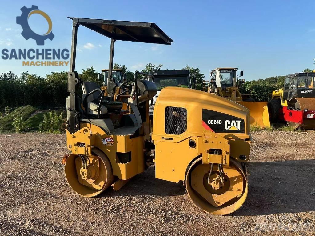 CAT CB 24 B Rodillos de doble tambor