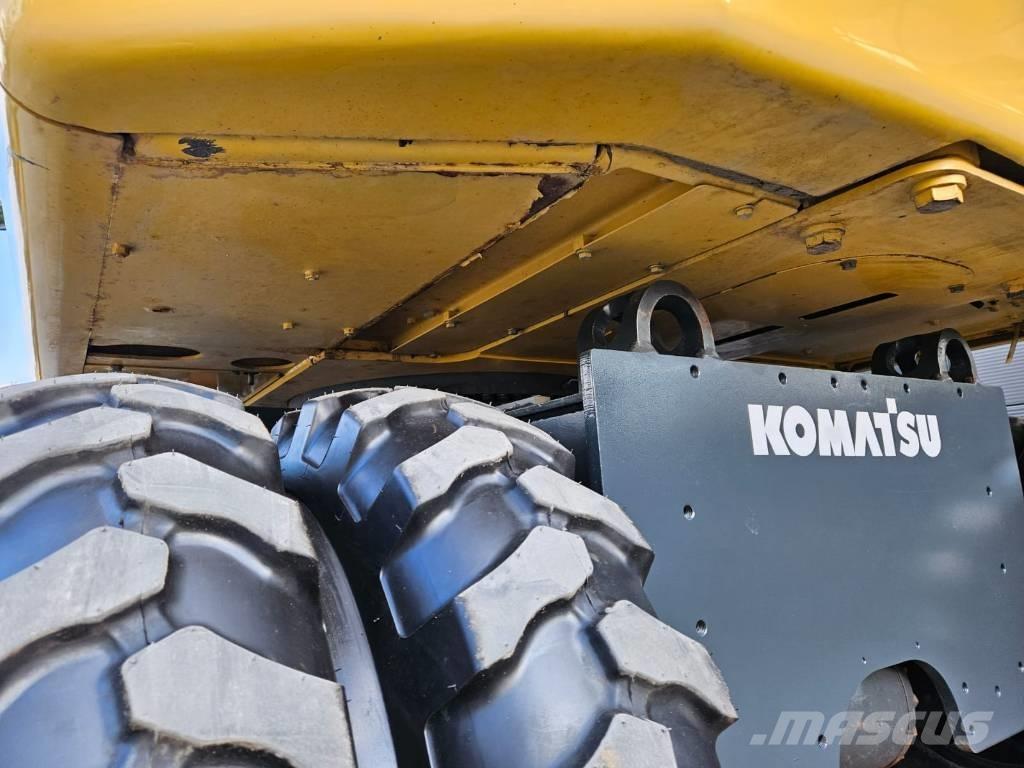 Komatsu PW 148-8 Excavadoras de ruedas