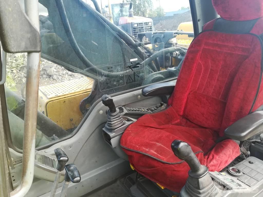 Volvo EC 290 B LC Excavadoras de cadenas