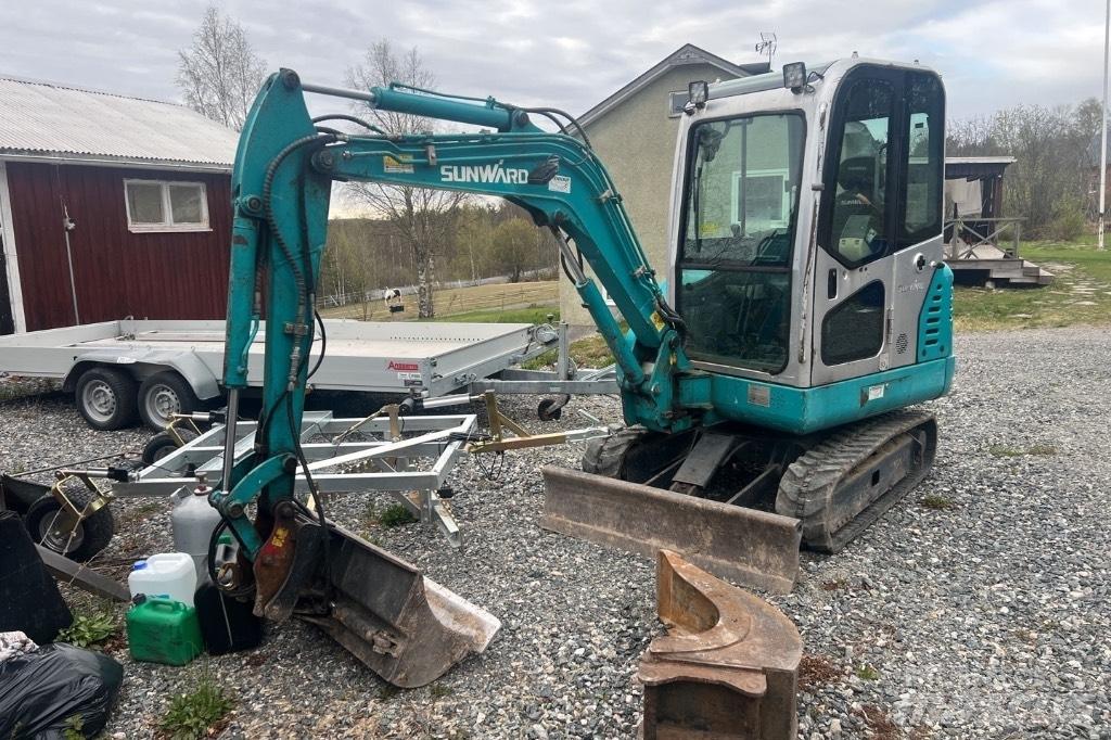 Sunward SWE 25 B Mini excavadoras < 7t