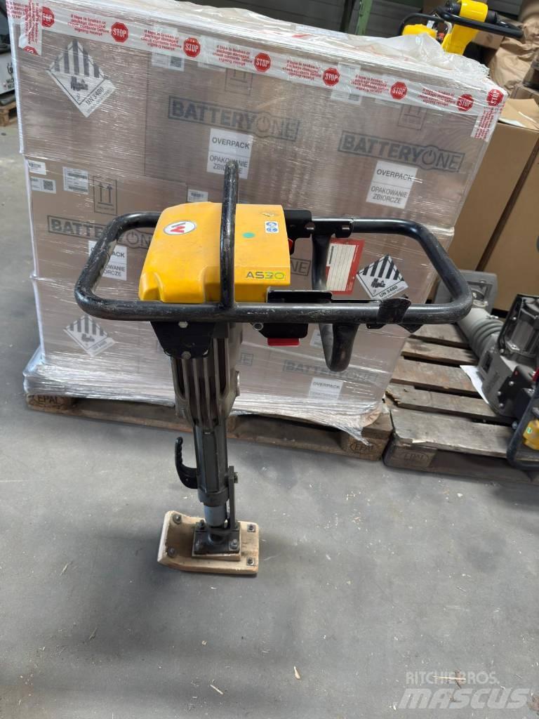 Wacker Neuson AS30e Pisones compactadores