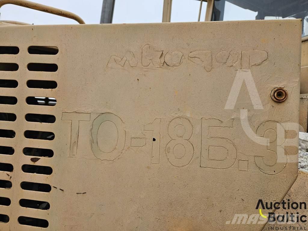 Amkodor TO-18.B3 Cargadoras sobre ruedas