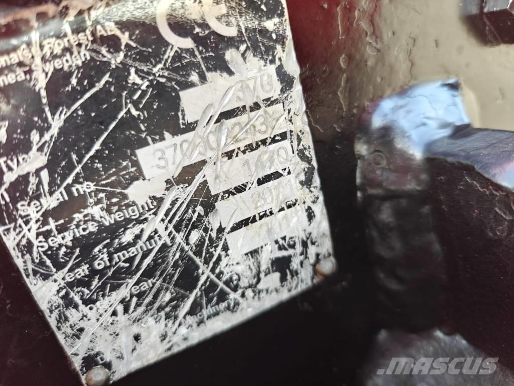 Komatsu 370.2 Cabezales cortadores