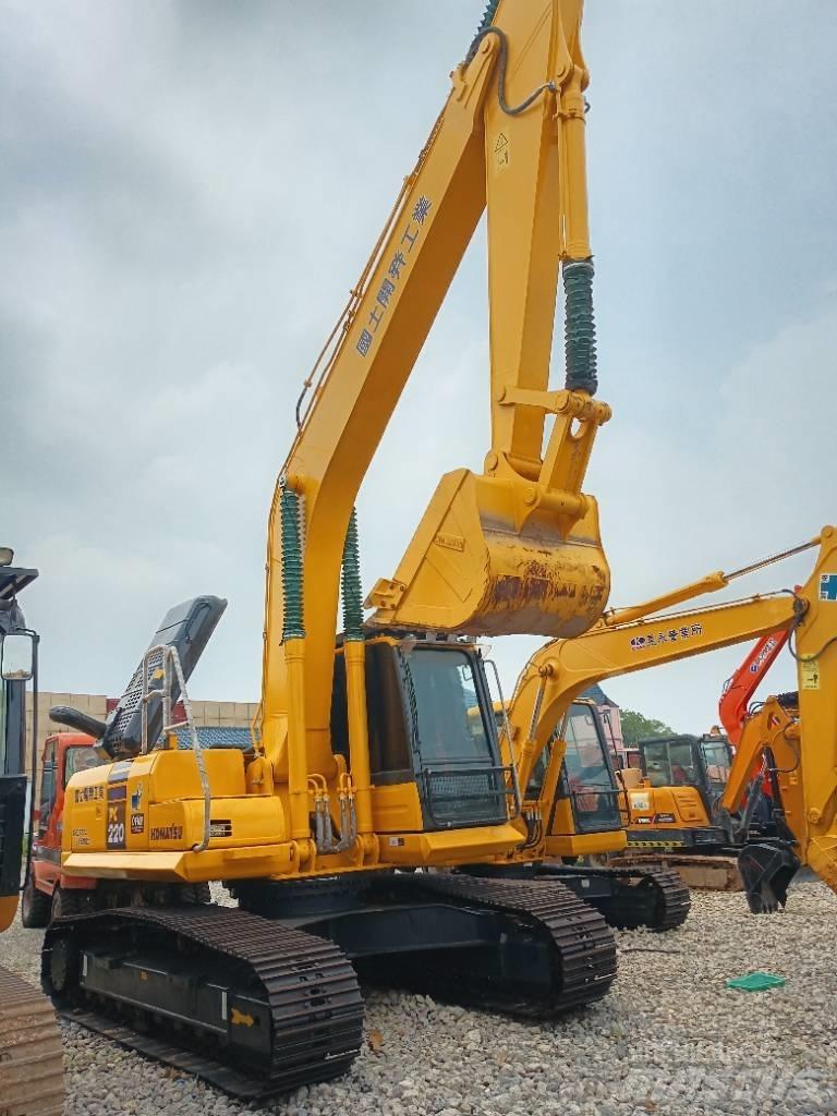 Komatsu PC 220-8 Excavadoras de cadenas