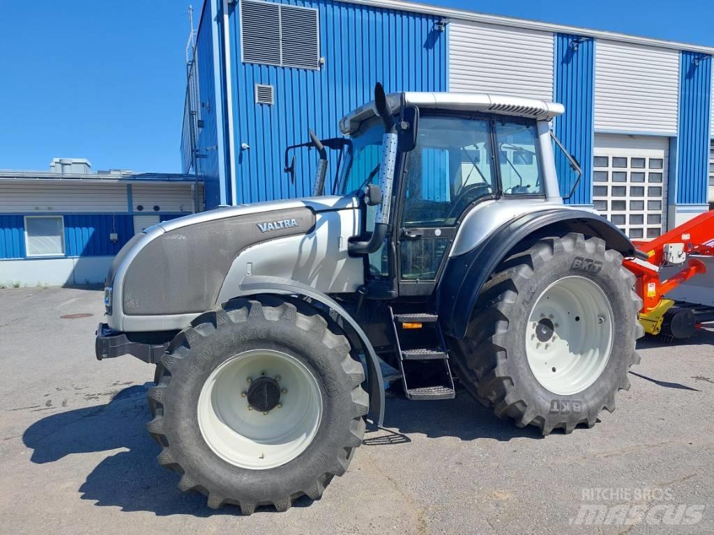 Valtra M 120 E Tractores