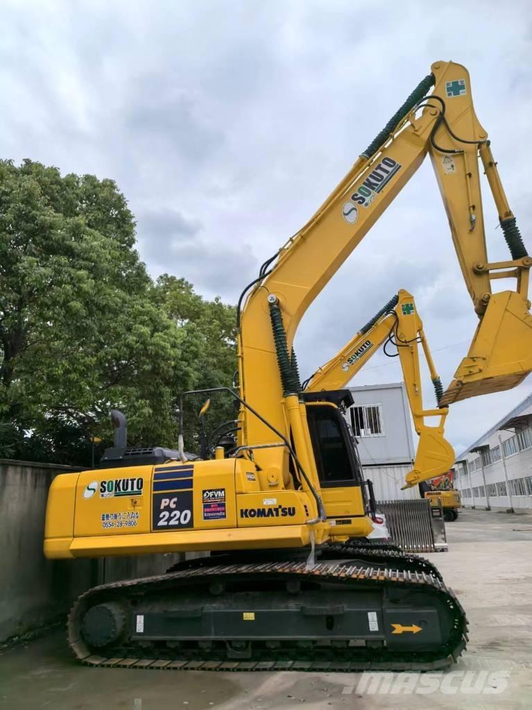 Komatsu PC 220-8 Excavadoras de cadenas