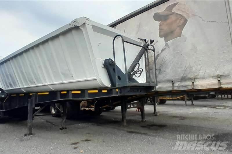 Afrit SIDE TIPPER Otros remolques