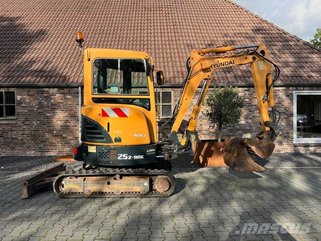Hyundai R25Z-9 AK Excavadoras de cadenas
