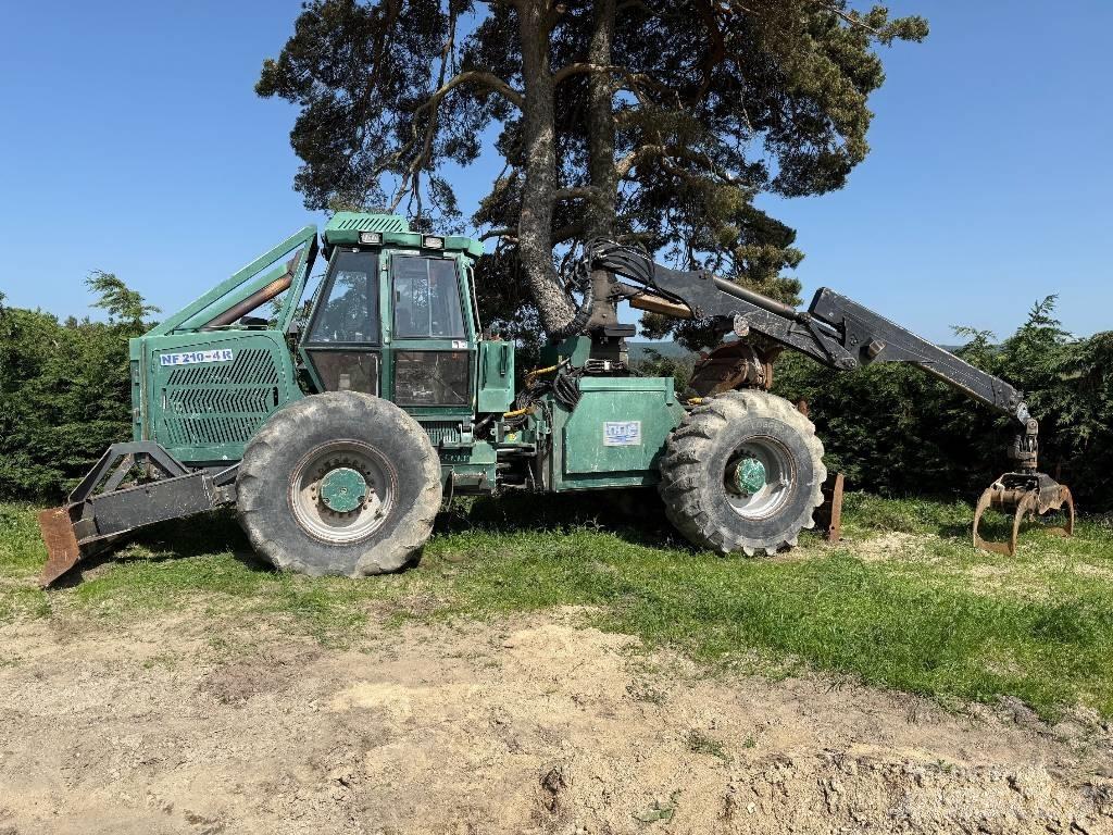 Noe NF210-4R Arrastrador de troncos
