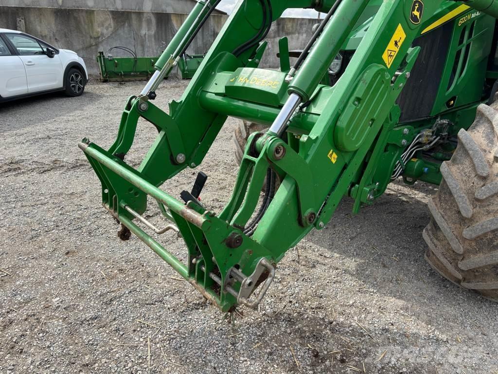 John Deere 6120M Tractores