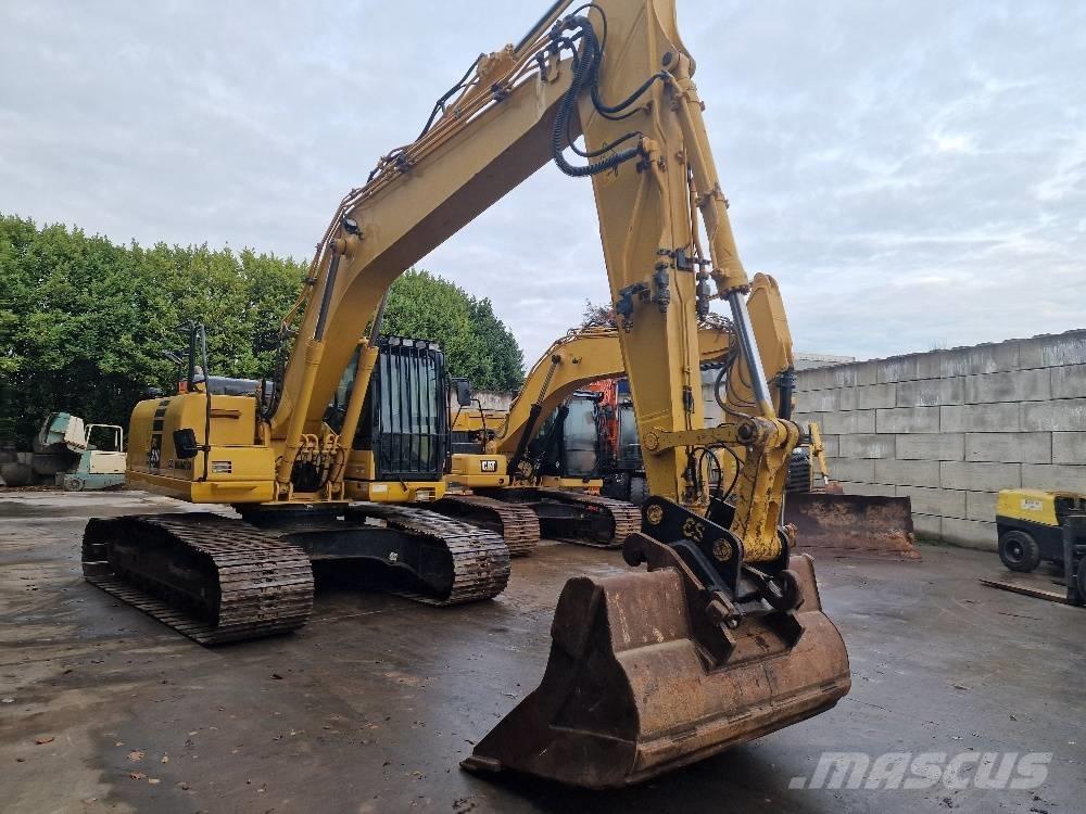 Komatsu PC 210 LC-10 Excavadoras de cadenas