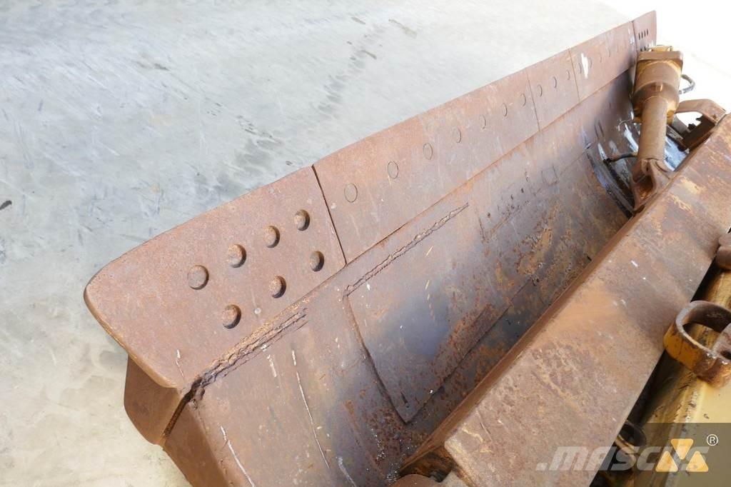 CAT D7G Blade Cuchillas