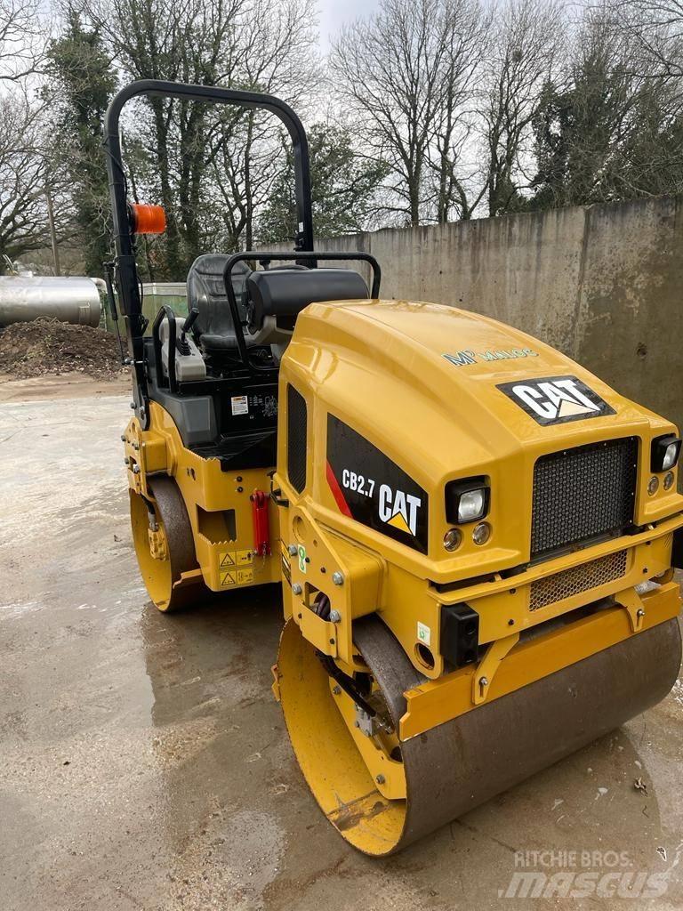 CAT CB 2.7 Rodillos de doble tambor