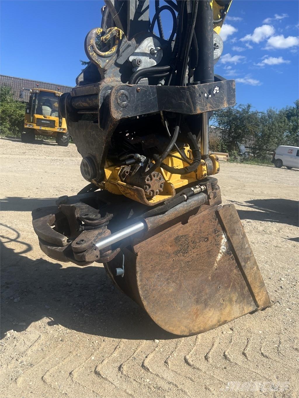 Wacker Neuson EW 100 Excavadoras de ruedas