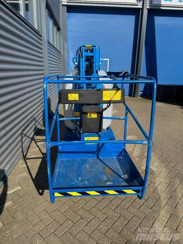 Genie GR-26J Plataformas de trabajo telescópica