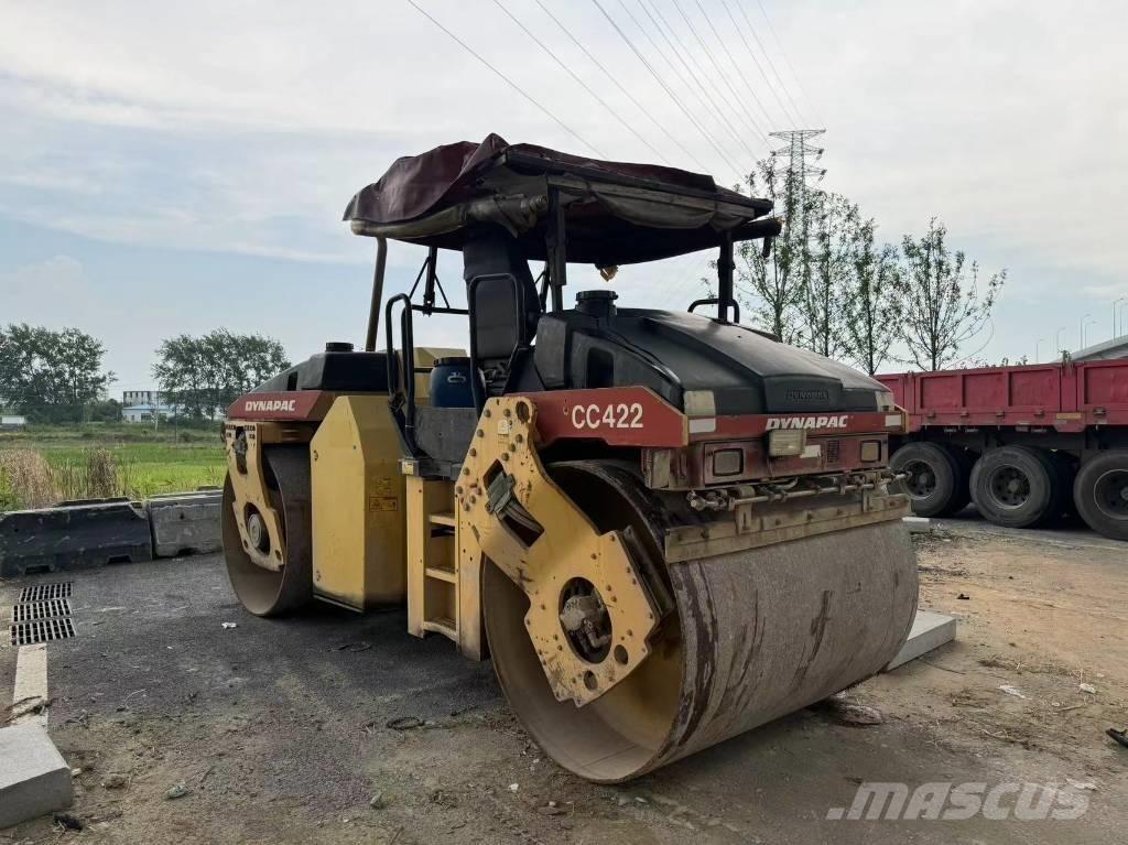 Dynapac CC 422 Rodillos de doble tambor