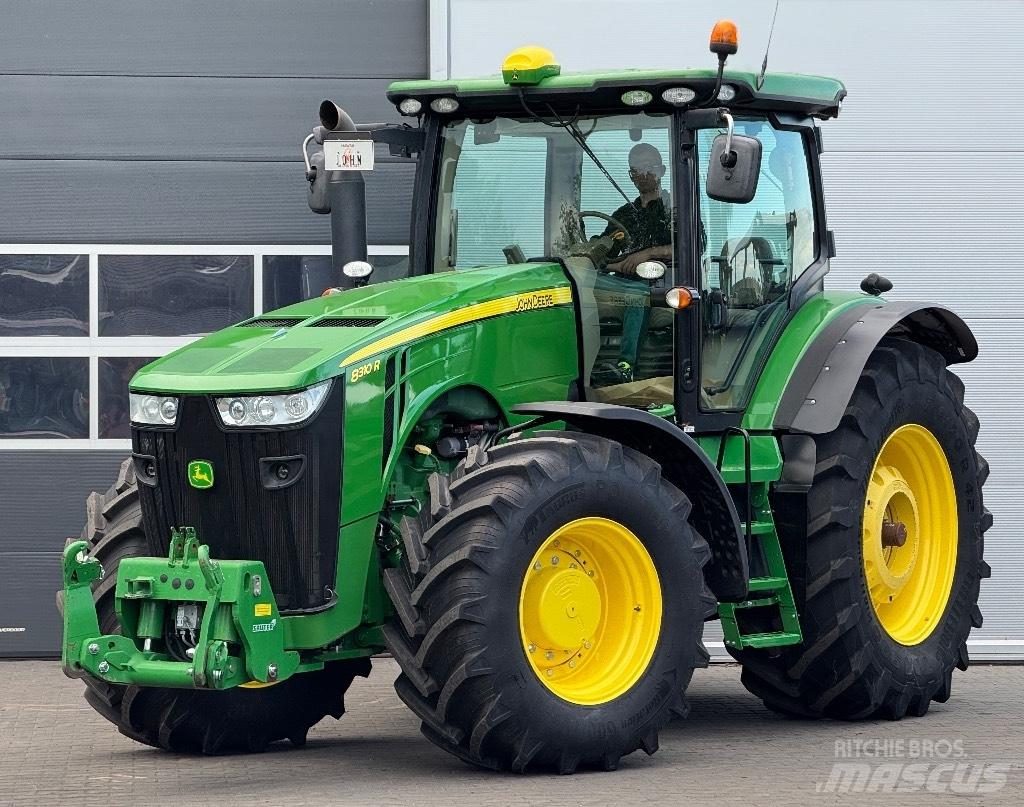 John Deere 8310 R Tractores