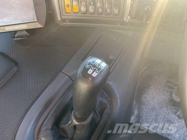 Scania P 410 Camiones bañeras basculantes o volquetes