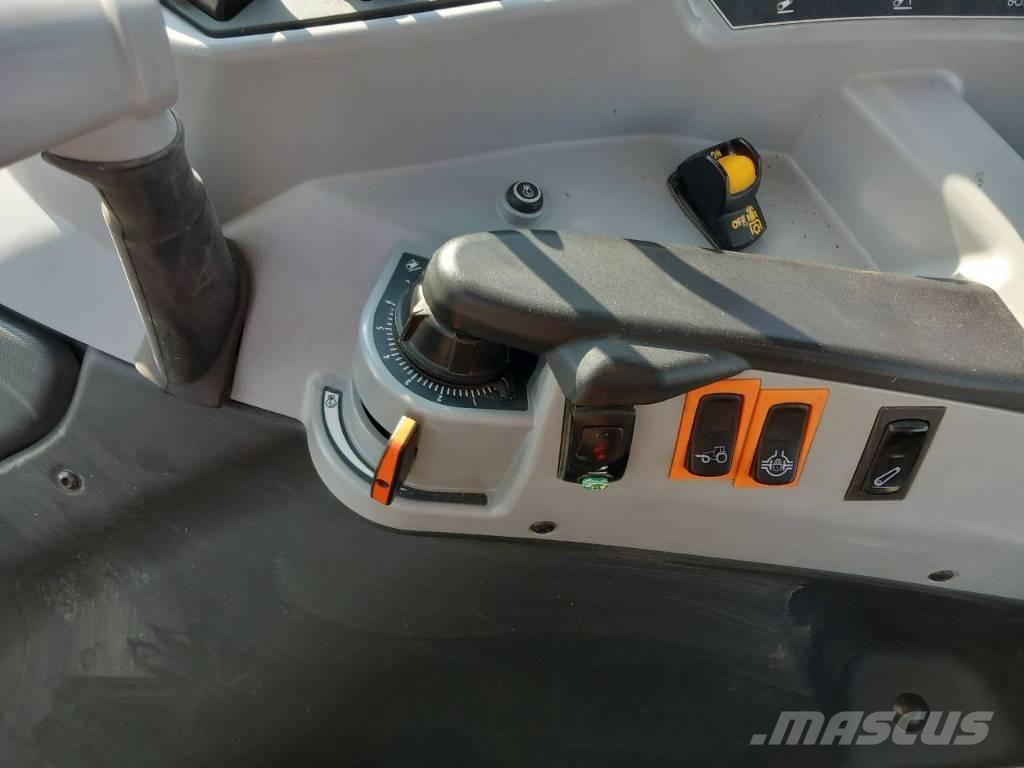 Valtra A 104 Tractores