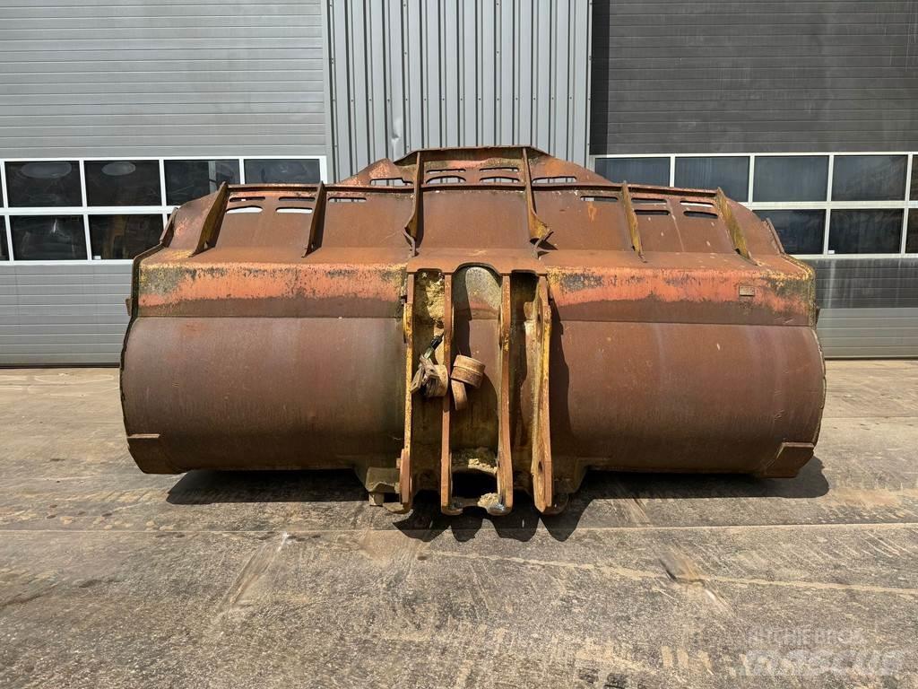 CAT Bucket 988H Cucharones