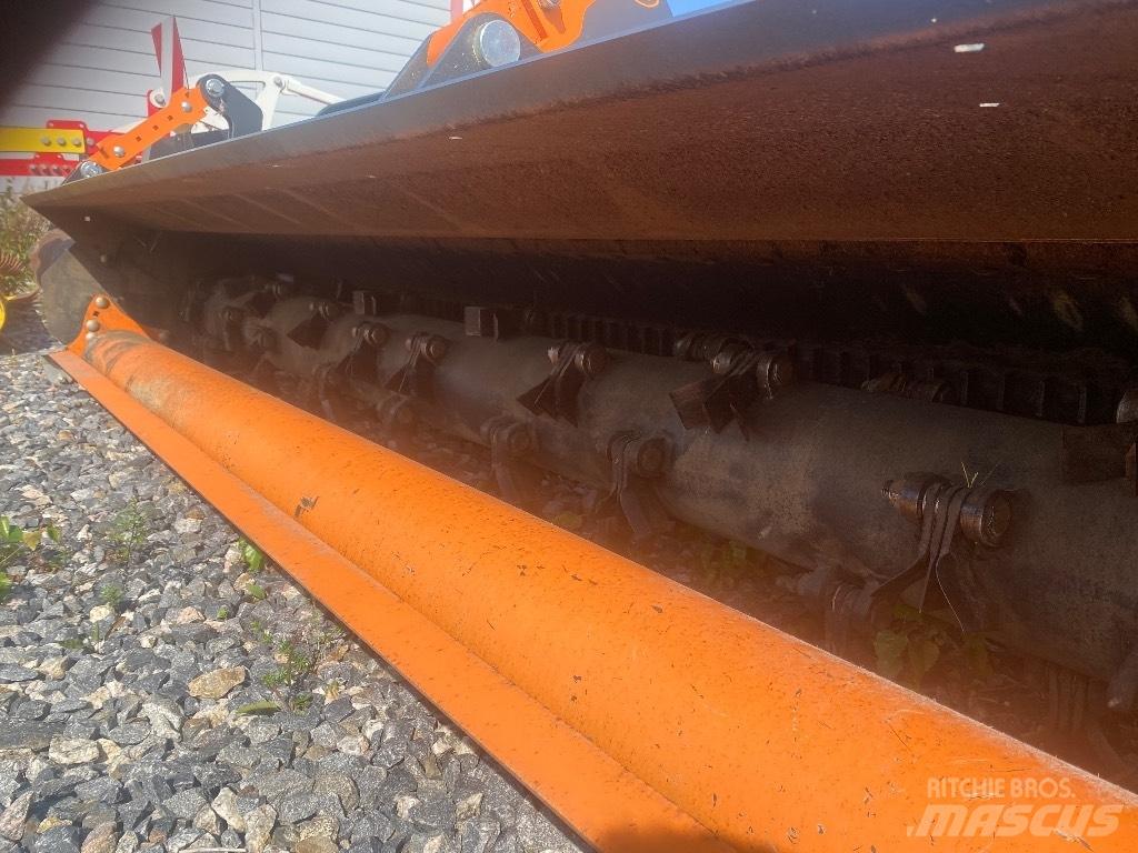 TMC Cancela TJL-320D Segadoras y cortadoras de hojas para pastos