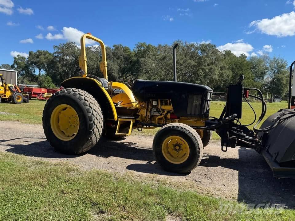 John Deere 5320 Tractores