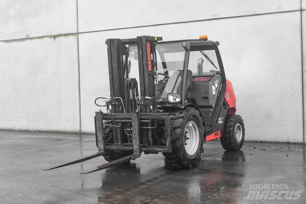 Manitou MC 30-4 D Carretillas diesel