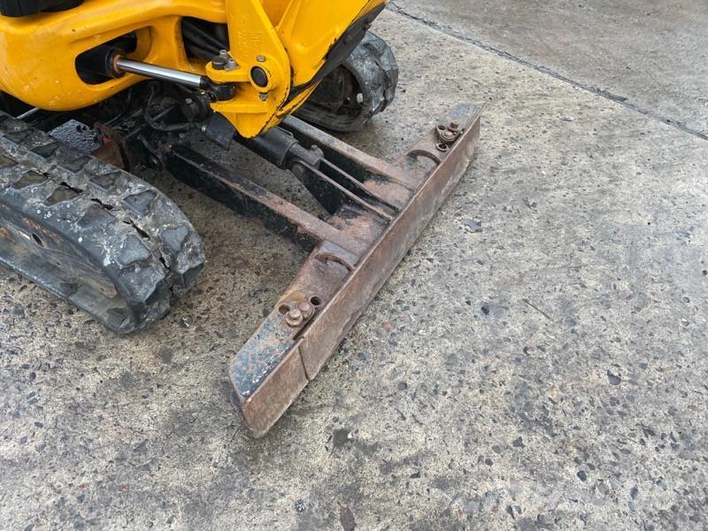 JCB 8018 CTS Mini excavadoras < 7t