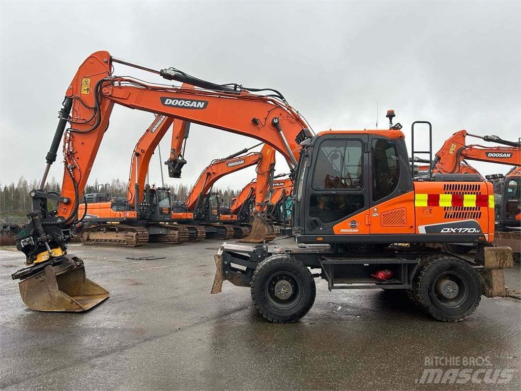 Doosan DX170W-5 Excavadoras de cadenas