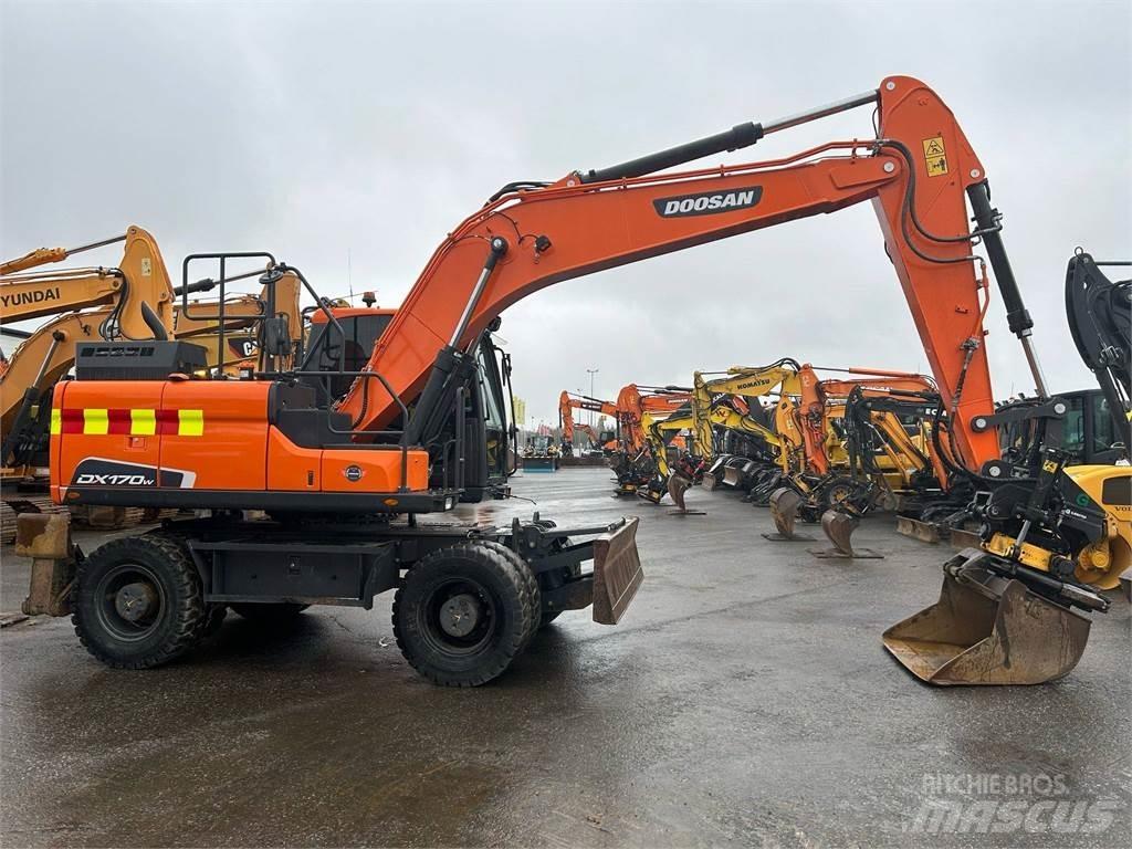 Doosan DX170W-5 Excavadoras de cadenas
