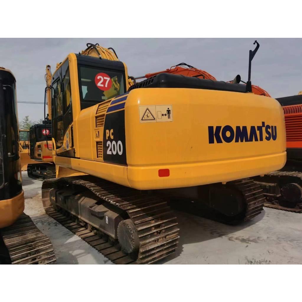 Komatsu PC 200-8 Excavadoras de cadenas